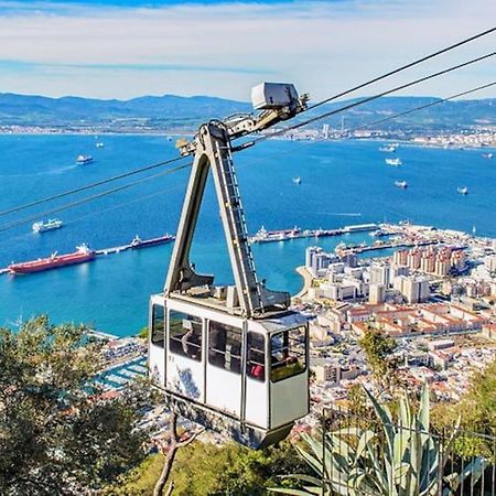 Best Location 2 Bed2 Bath W/Lift In Town! Gibraltar Extérieur photo